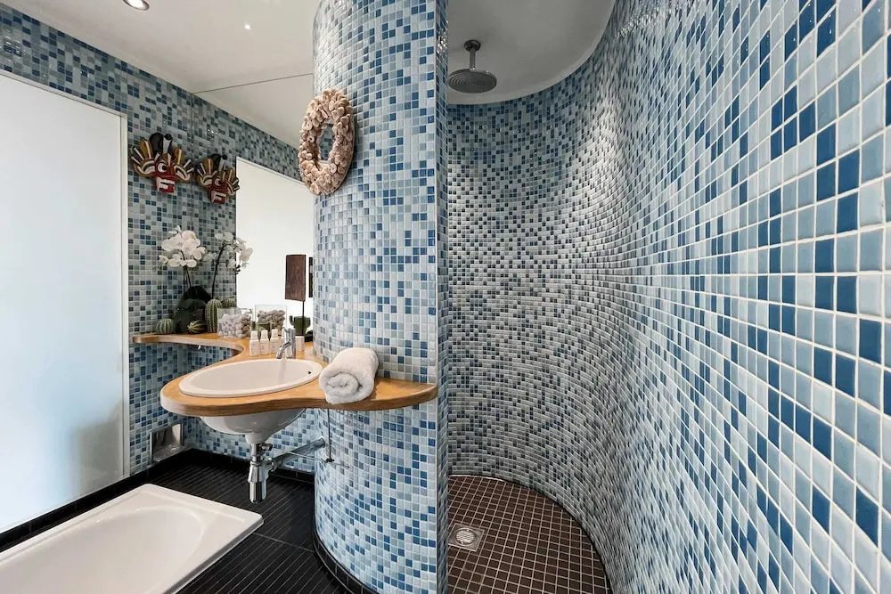Quirky and Modern Clerkenwell Apartment