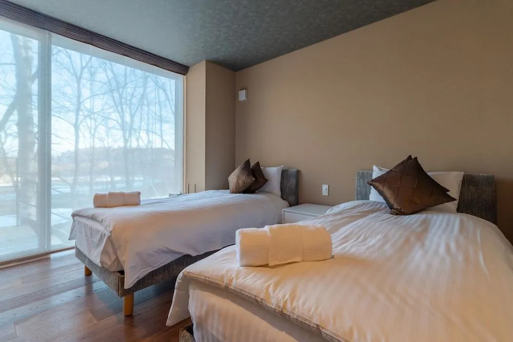 Hideaway on Escarpment by H2 Life