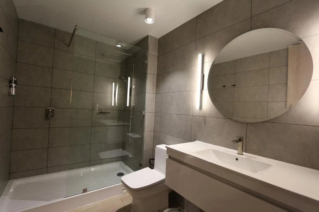 Zip Housing Los Trapenses