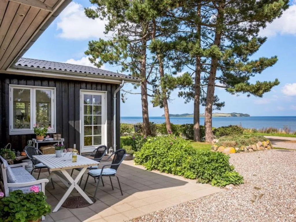 Holiday Home Varma - 25m from the sea by Interhome