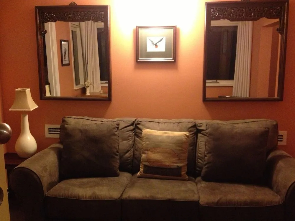 Cliff View Studio