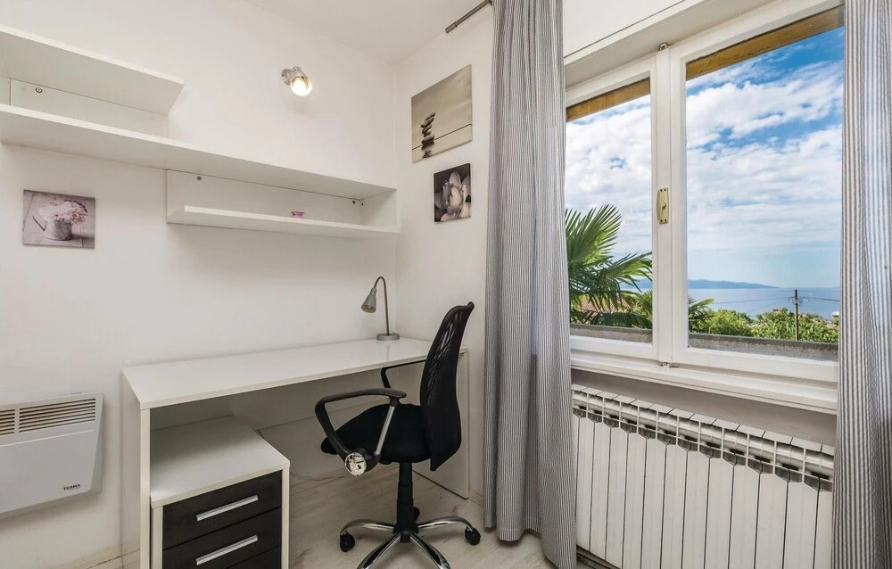 Beautiful Home in Rijeka With Wifi and 3 Bedrooms