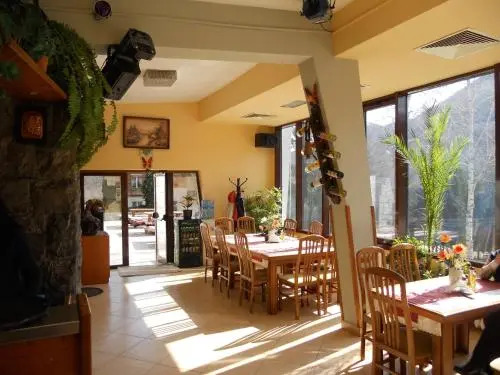 Ledenika Lodge