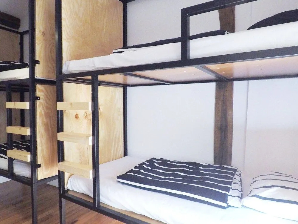 Surfing Etxea - Surf Hostel