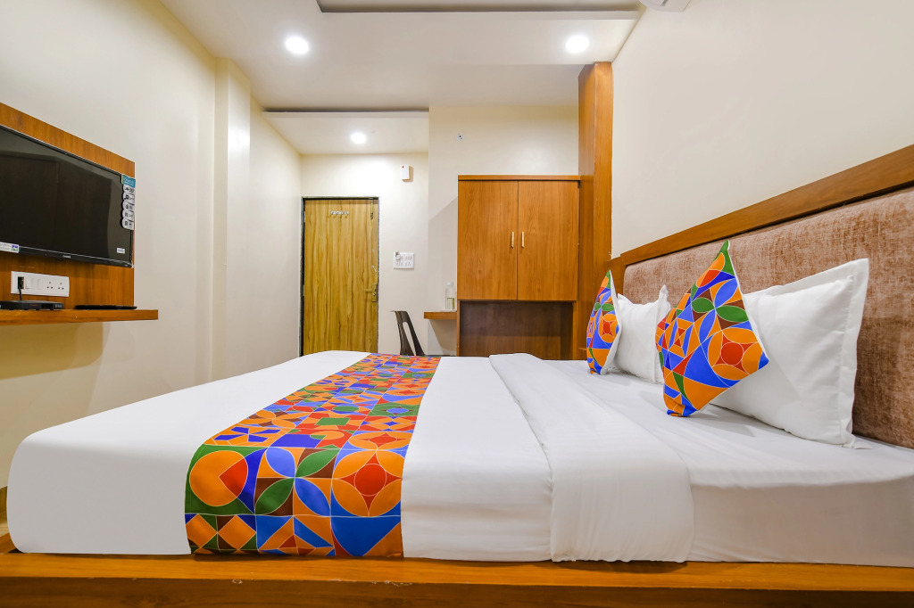 FabHotel Atharv - Airport