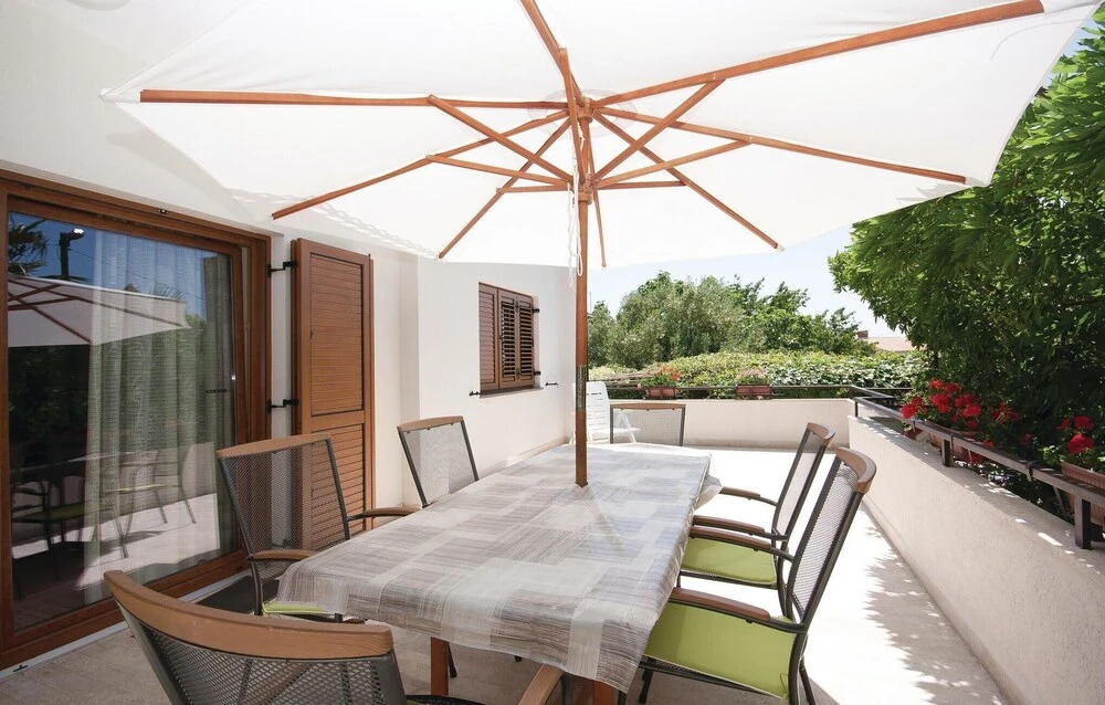 Stunning Home in Medulin With Wifi and 4 Bedrooms