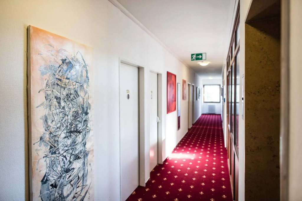 Hotel Central Hauptbahnhof