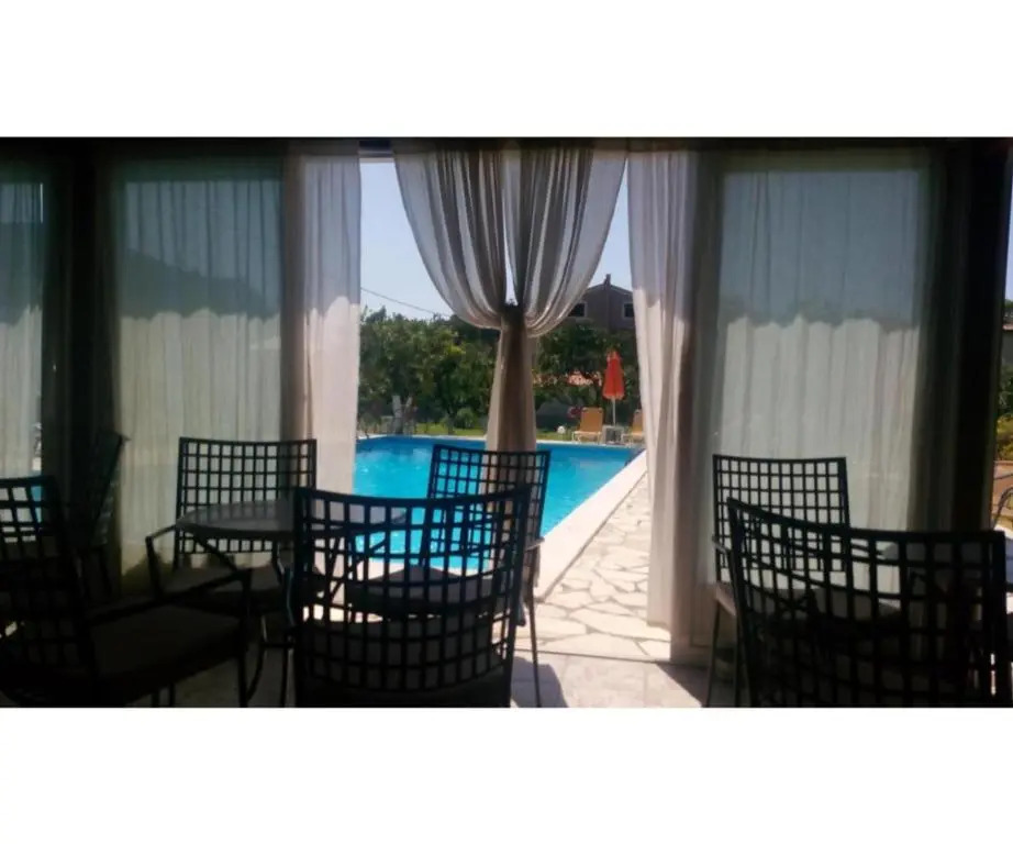 Marketos maisonette 2pax