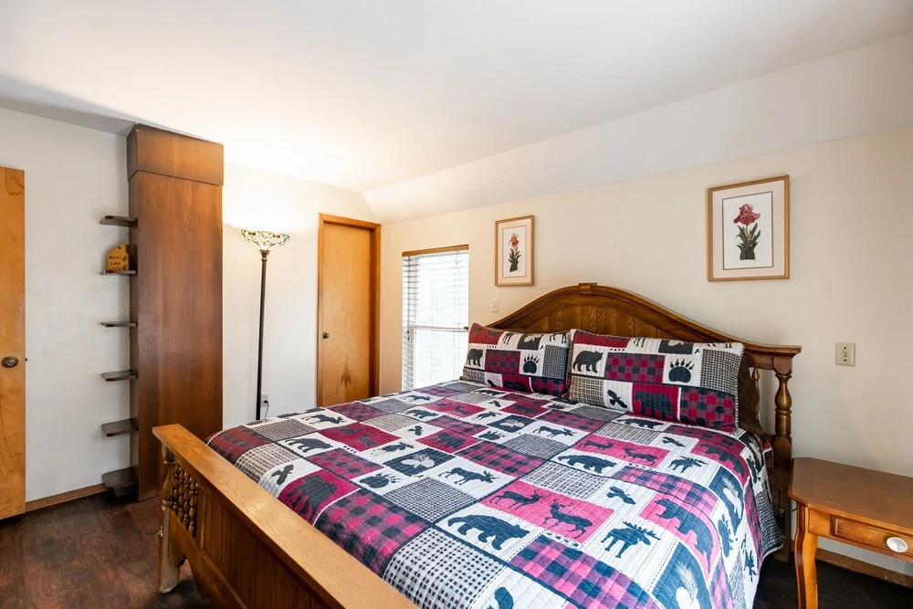 Smoky Mountains 5br 5ba Poolside Chalet