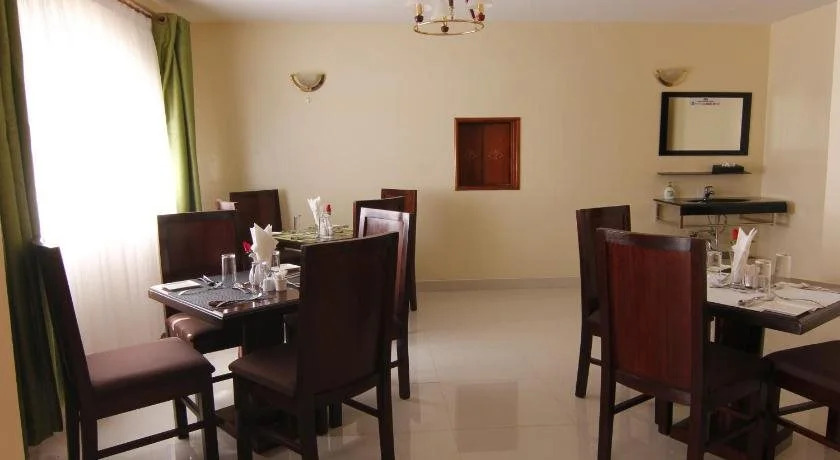 215 Karen Garden