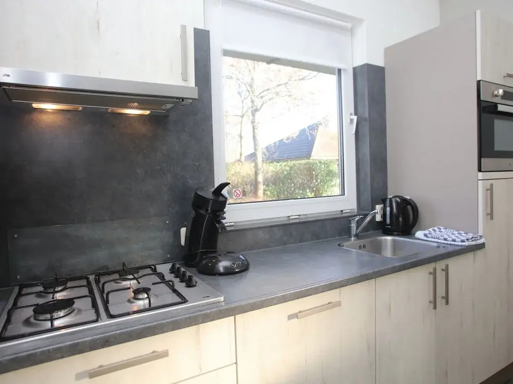 Restyled Single Storey Bungalow, Near the Sea on Texel