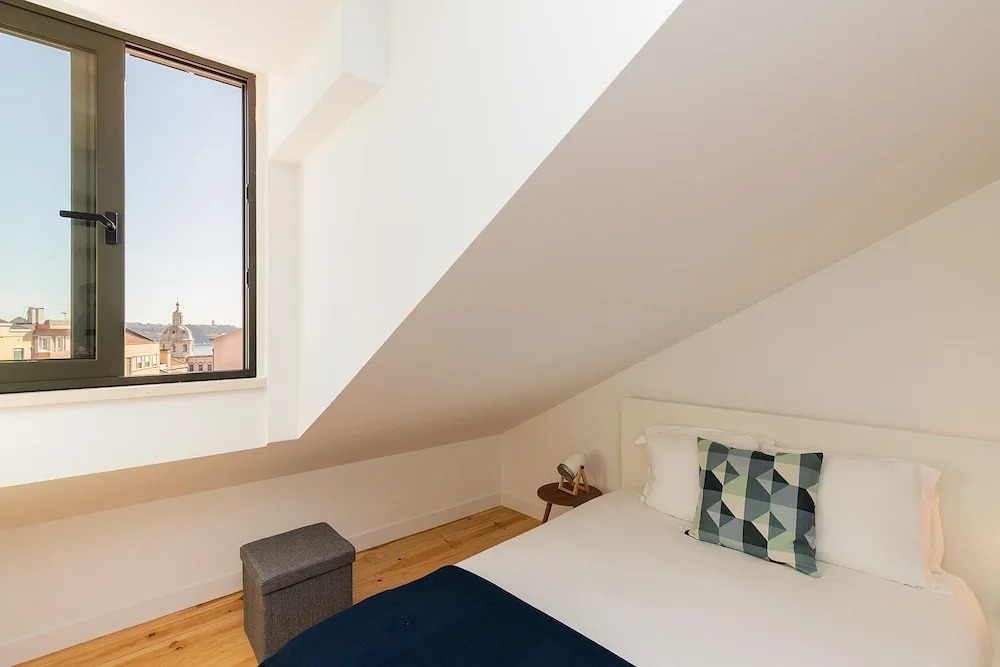 Belem Design 10 by Homing