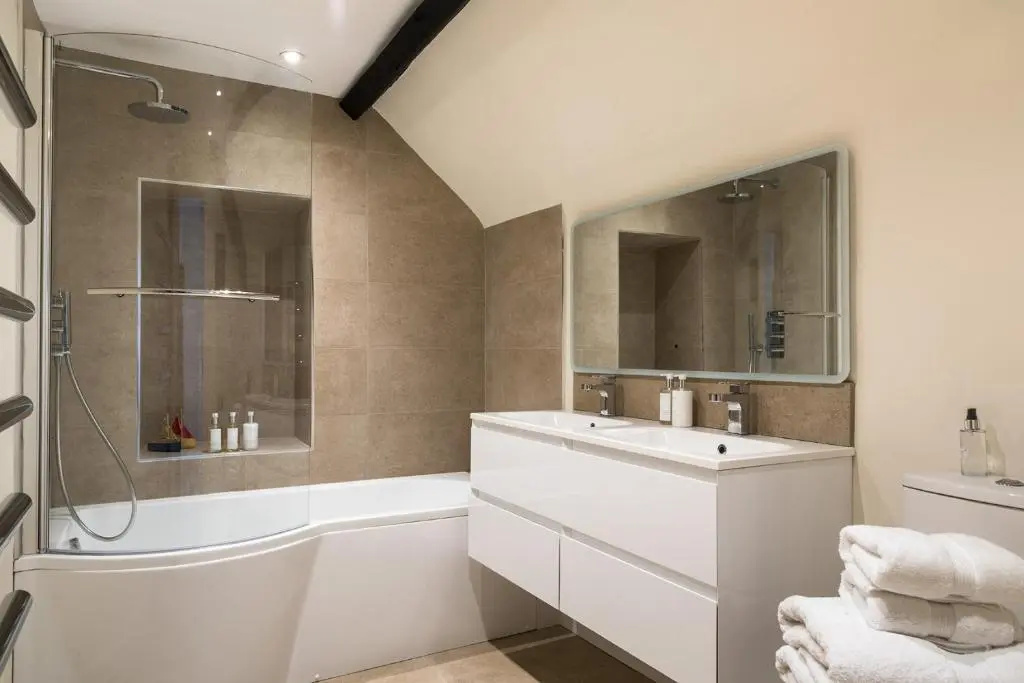 Luxury 3 Bed flat in the centre of Woodstock