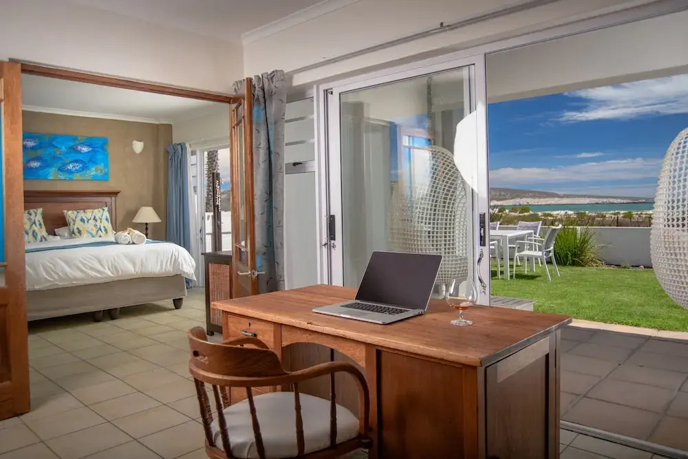 Sensiri Orca Beach Villa