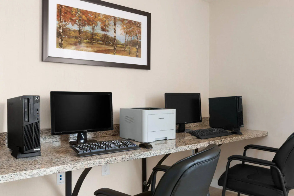 Days Inn by Wyndham Sioux Lookout