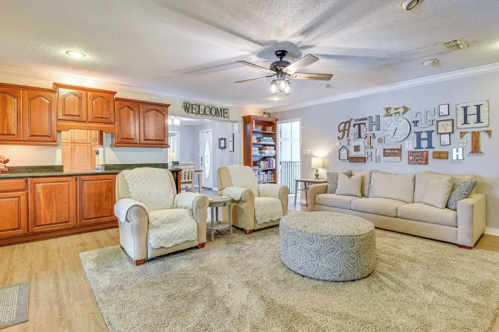 Spacious Home w/ Hot Tub in Fort Walton Beach!