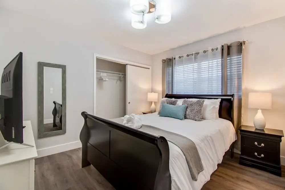 Trendy 4BR House with All New Furnishings & Hot Tub