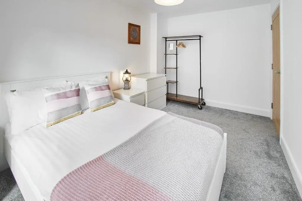 Host Stay Spindrift