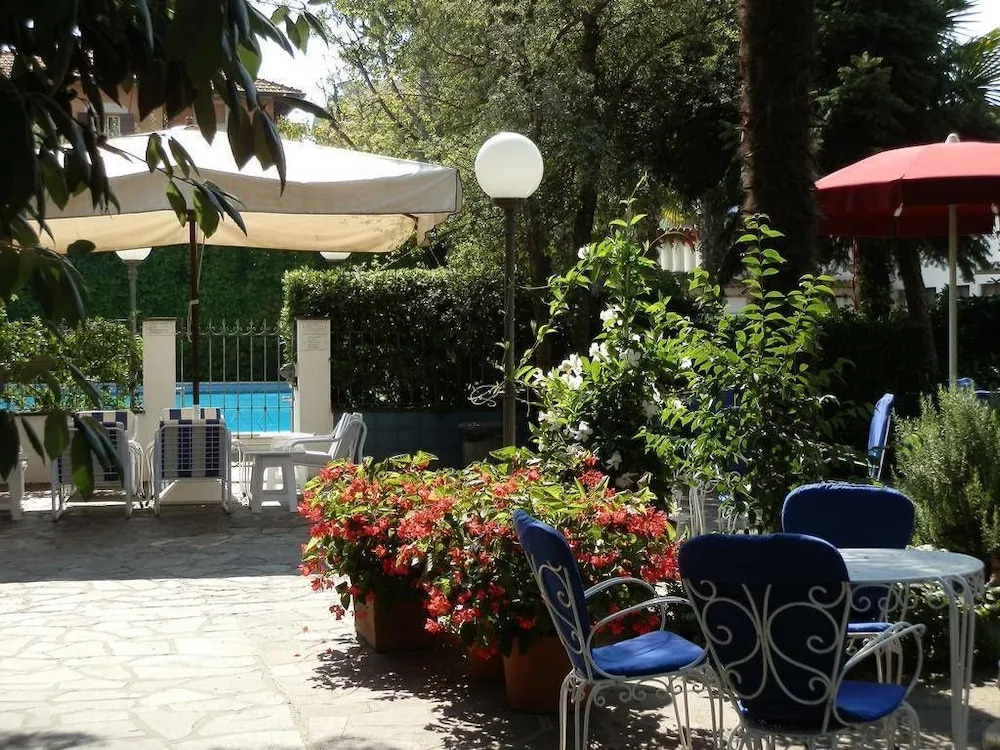 Hotel Nautic B&B
