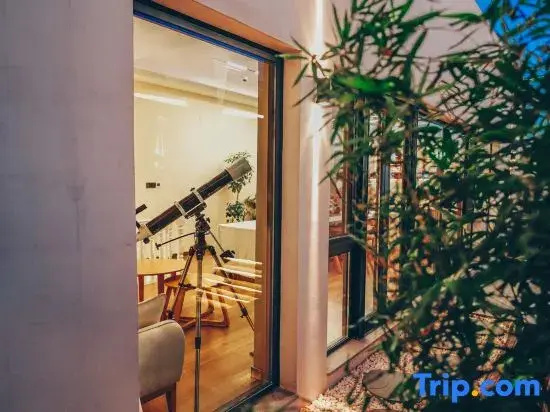 LuoLanXiao ZhuSpacious;PanoramicMountain Views; Designer Garden Boutique Inn