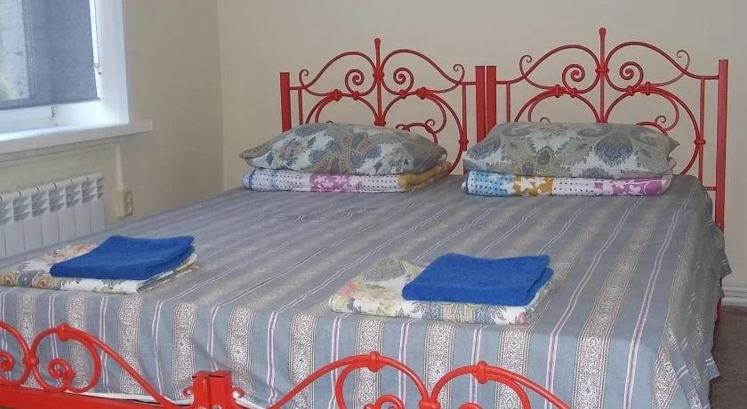 Mini-hotel "Medovyj"