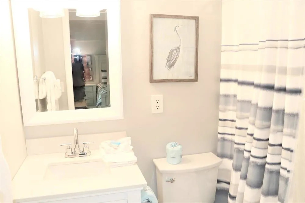 Jamaica Royale T23 - 2 Br Condo