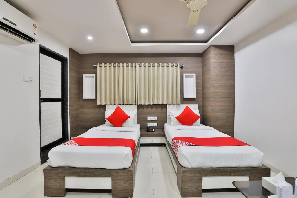 OYO 2503 Hotel Amber