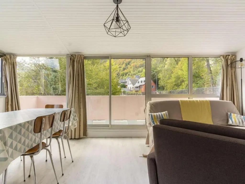 Appartement Cauterets, 2 pièces, 6 personnes - FR-1-401-152