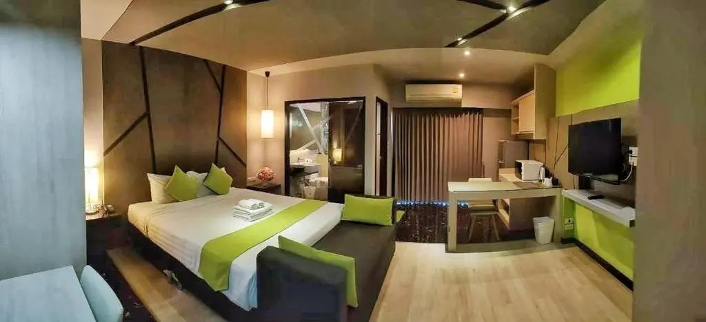 3Season Hotel