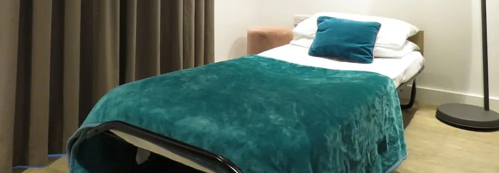Tudors eSuites JQ Regency Kingsize