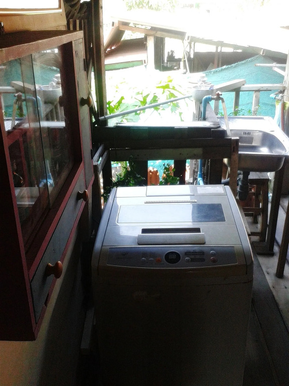 Ray Nu Guest House