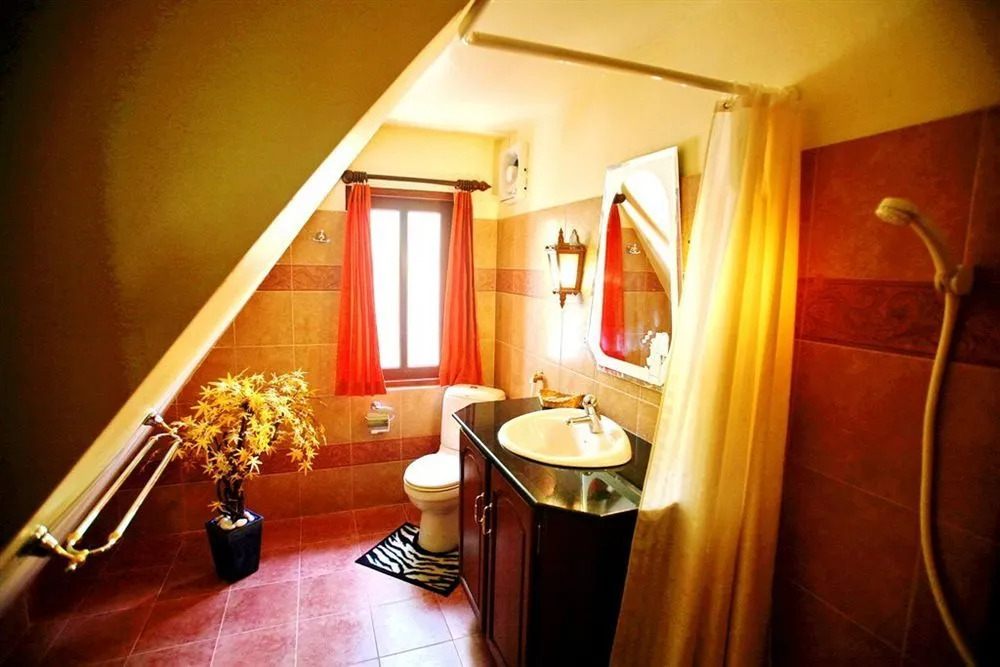 Coco palace resort
