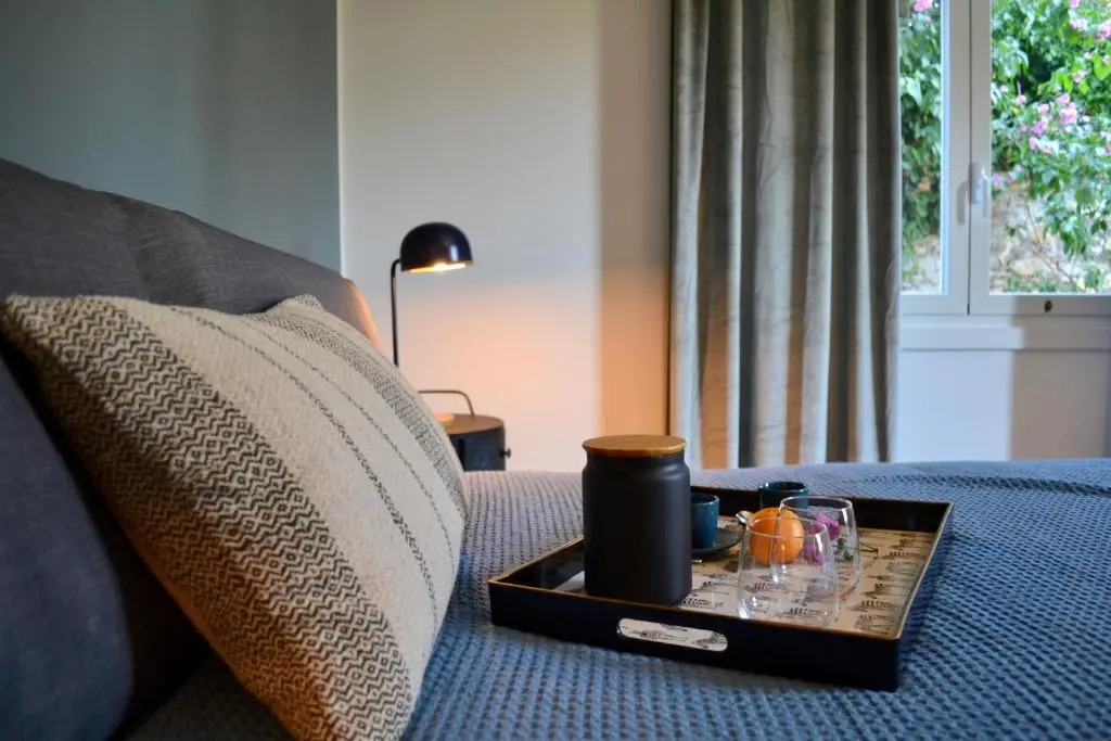 Cosy Home Riviera Wi-fi, AC, terrace 3 BDR