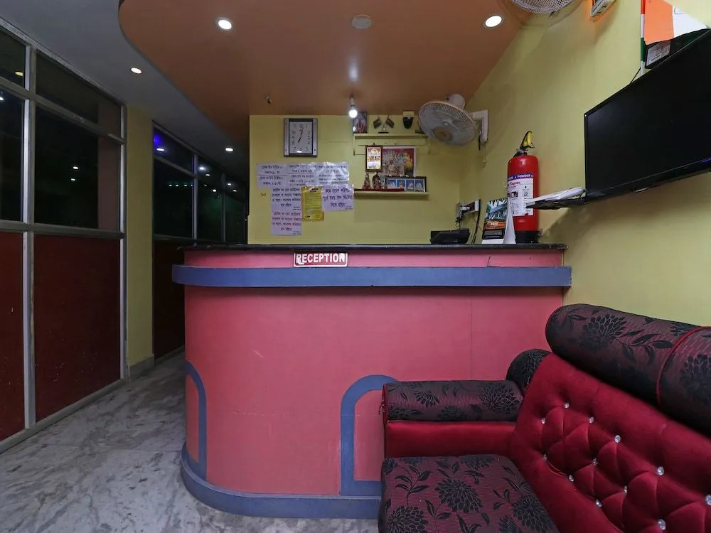 OYO 31004 Sadhna Inn