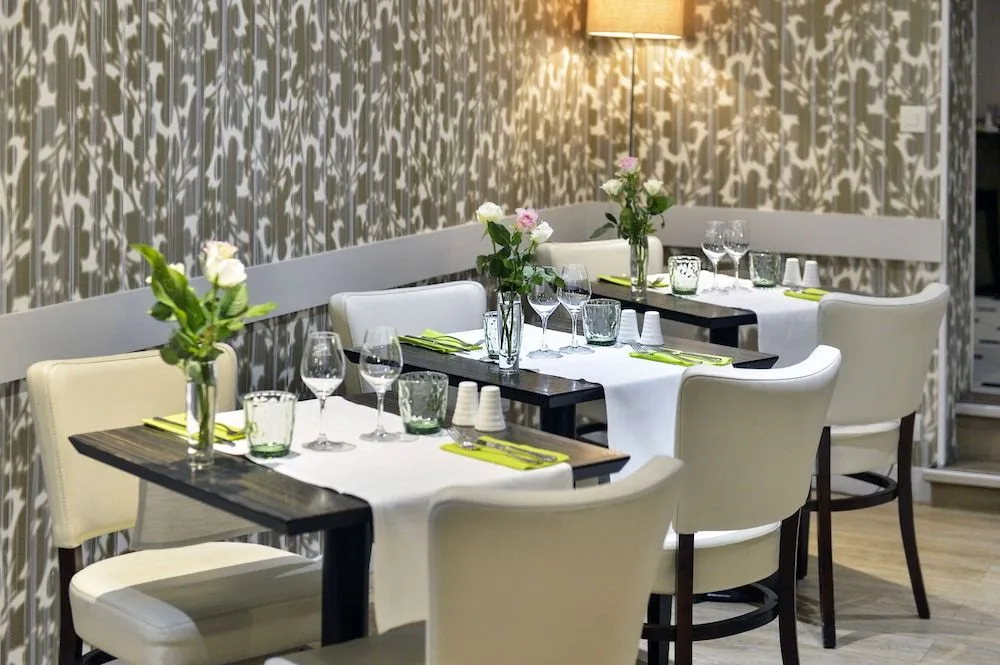 Logis Hôtel Restaurant Cristal