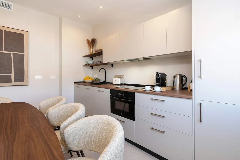 Exclusive Penthouse With Private Terrace in Granada San Anton 402