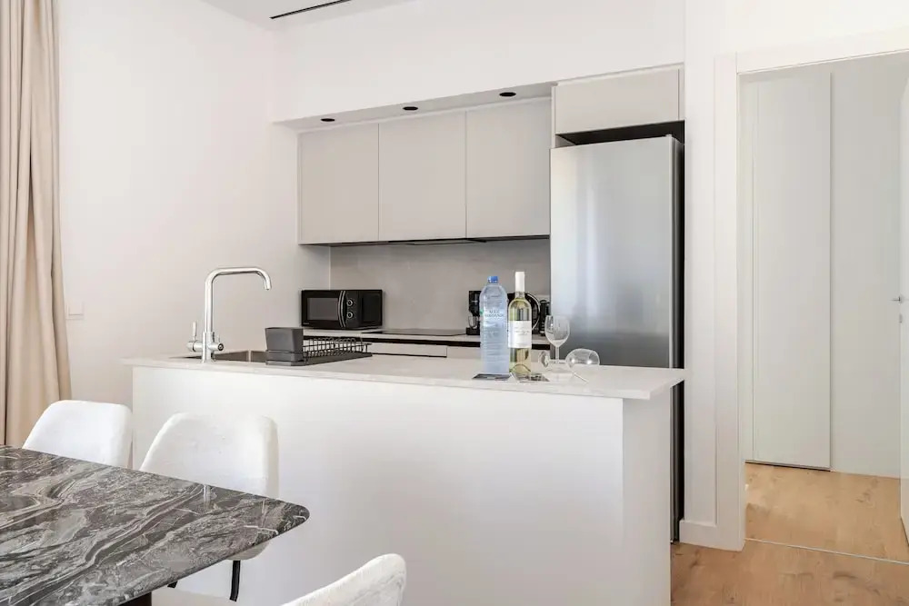 Yamas Urban Living Sequoia Residence