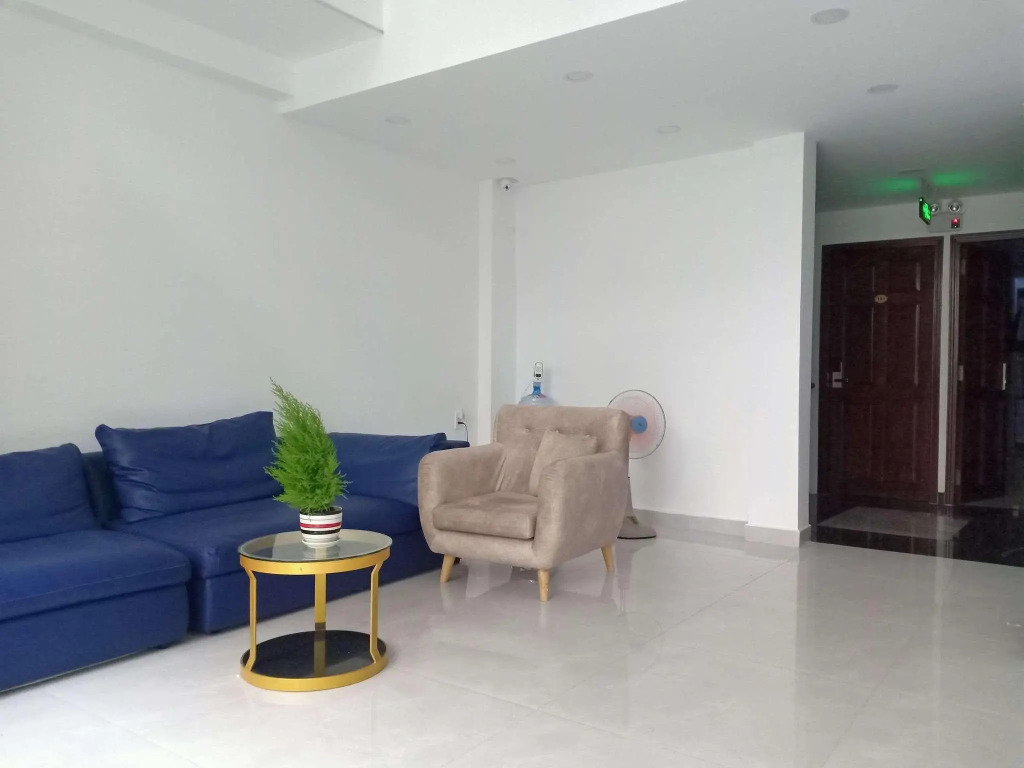PINE TREE Apt