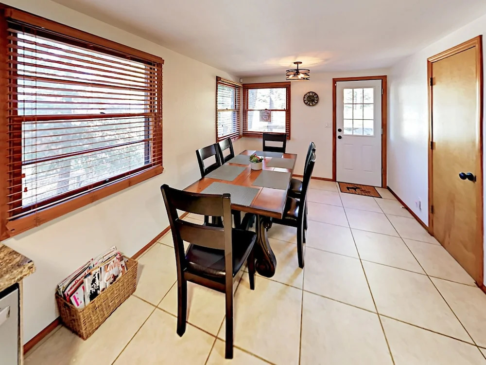 879 Conklin Home 3 Bedrooms 2 Bathrooms Home