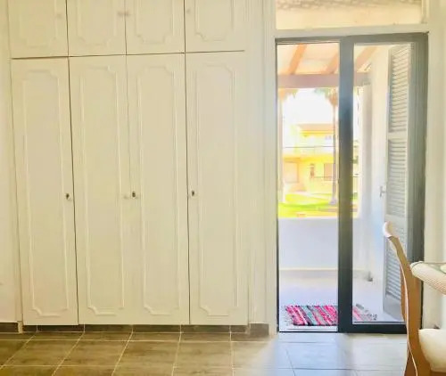 Sunbreeze Sea Side Beach House -150 meters to beach