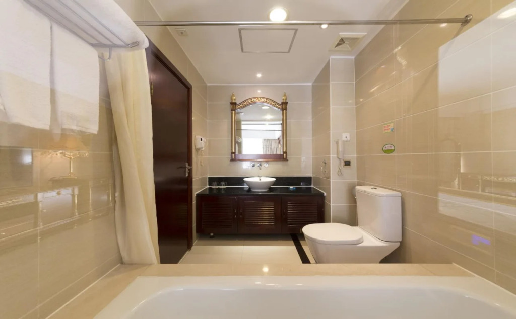 Yangshuo New West Street International Hotel