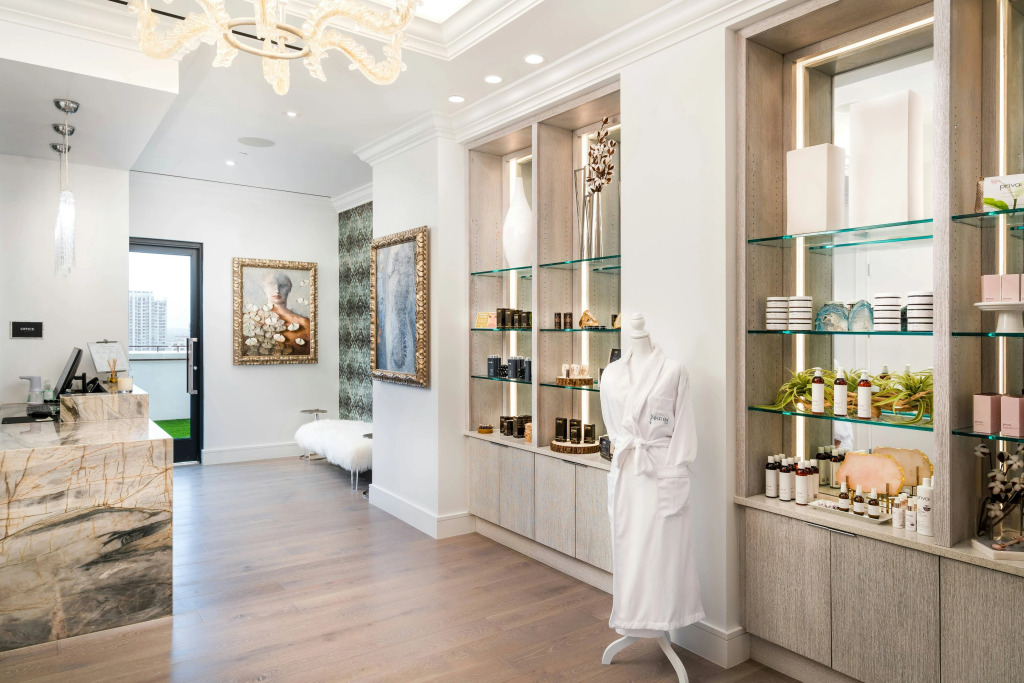 Grand Bohemian Charlotte, Autograph Collection