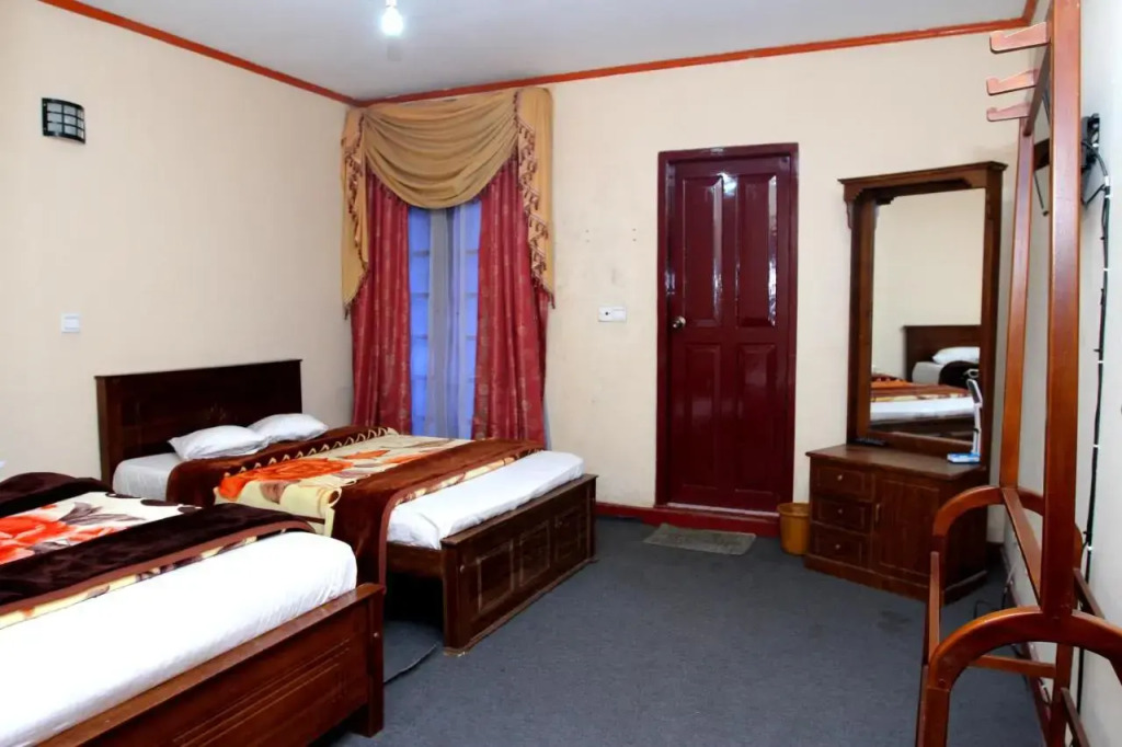 Sydney Rest