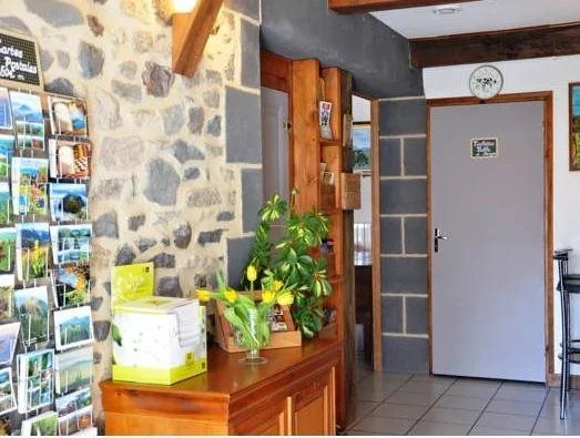 Logis Hôtel Auberge de la Hulotte
