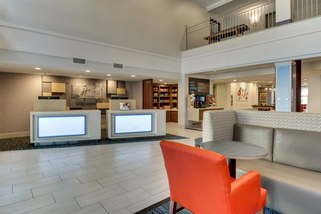 Holiday Inn Express Hotel & Suites - Atlanta/Emory University Area by IHG