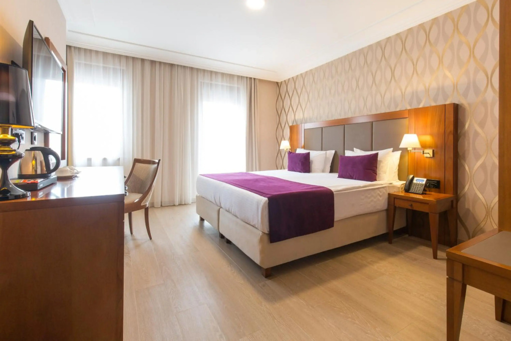 Xenon Hotel & SPA