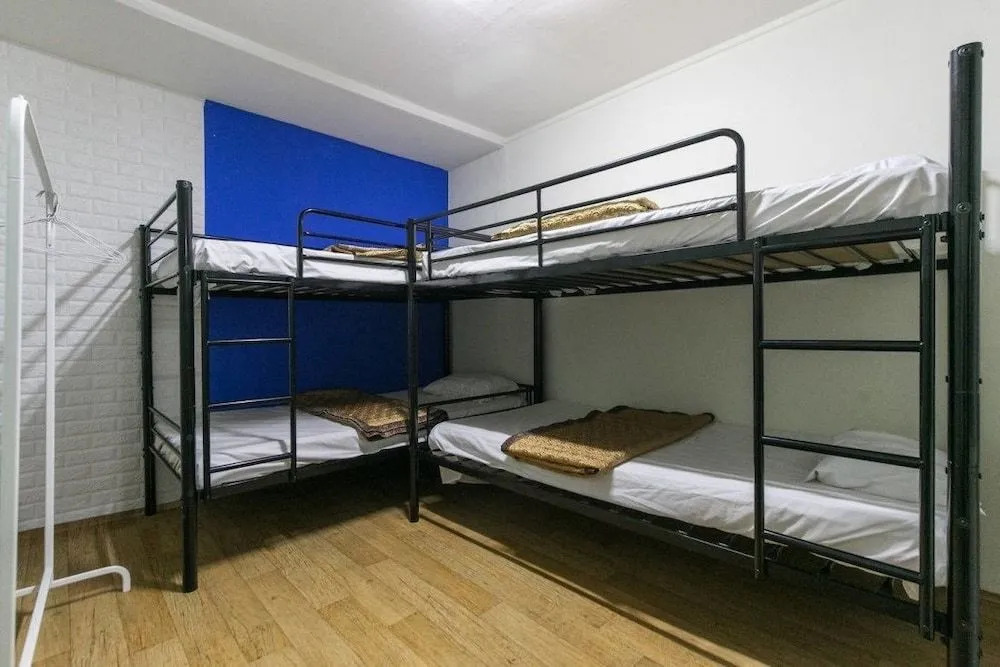 The Healing Guesthouse - Hostel