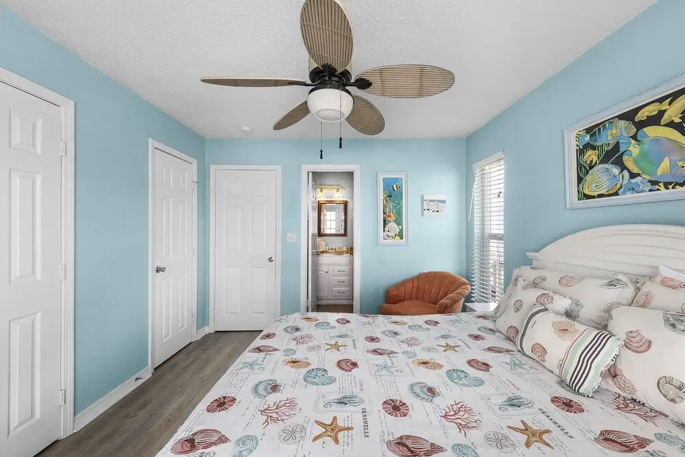 Luxury 5BR Living w Private Pool