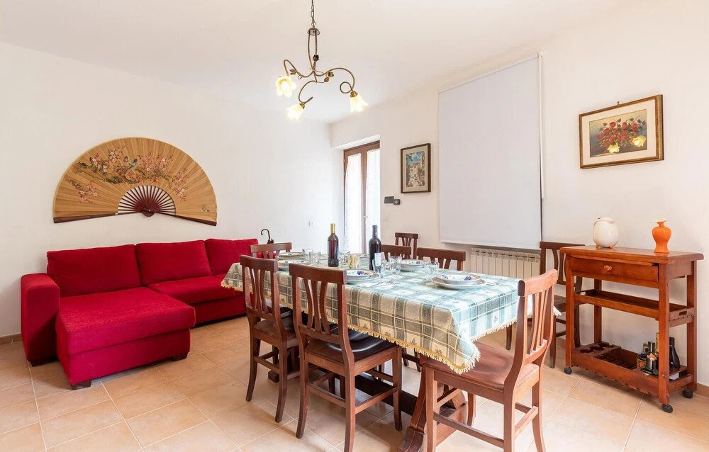 Beautiful Home in Fabriano With 5 Bedrooms and Wifi