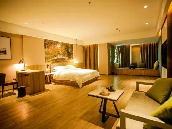 Countryside Yaqing Hotel (Shantou High-speed Railway Station Xinjin Food Plaza)